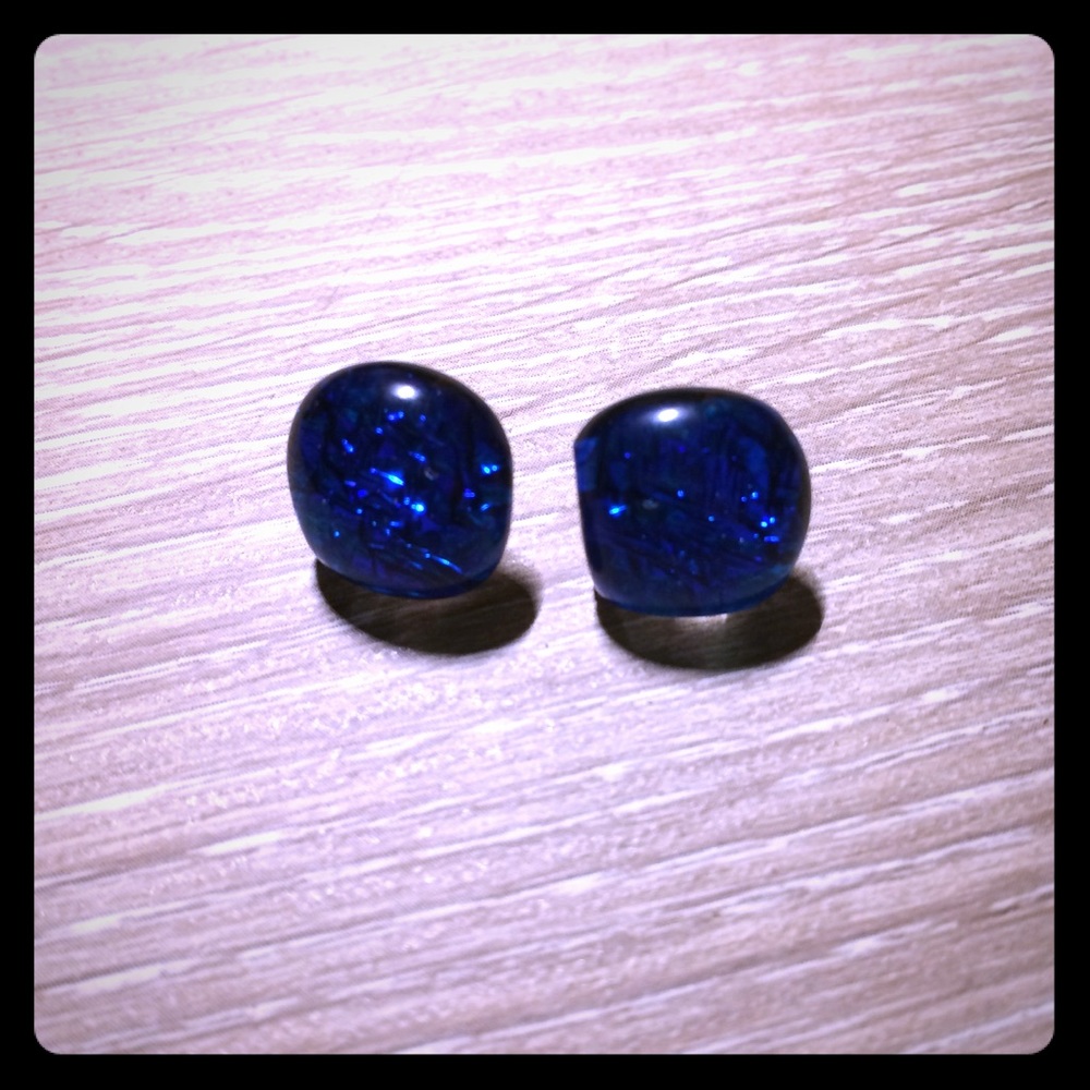 Blue crushed sparkly glass studs